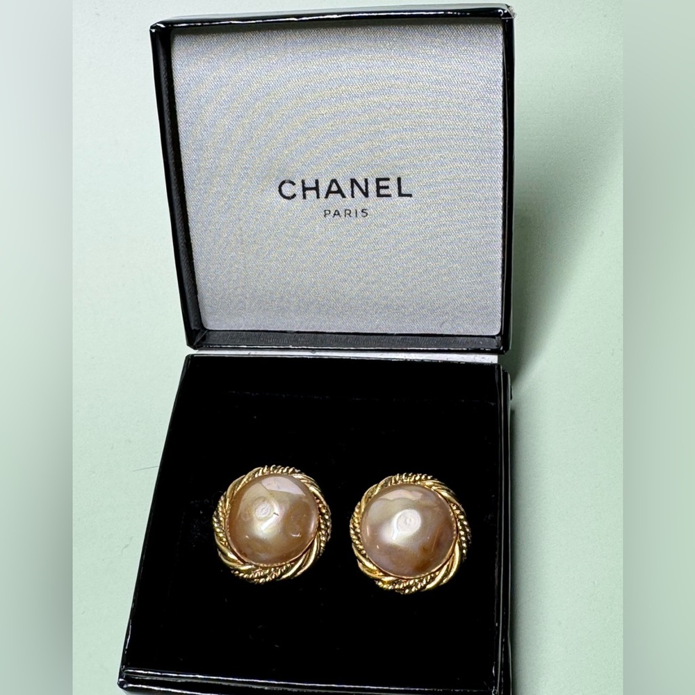 Chanel Vintage Clip Earrings with Box